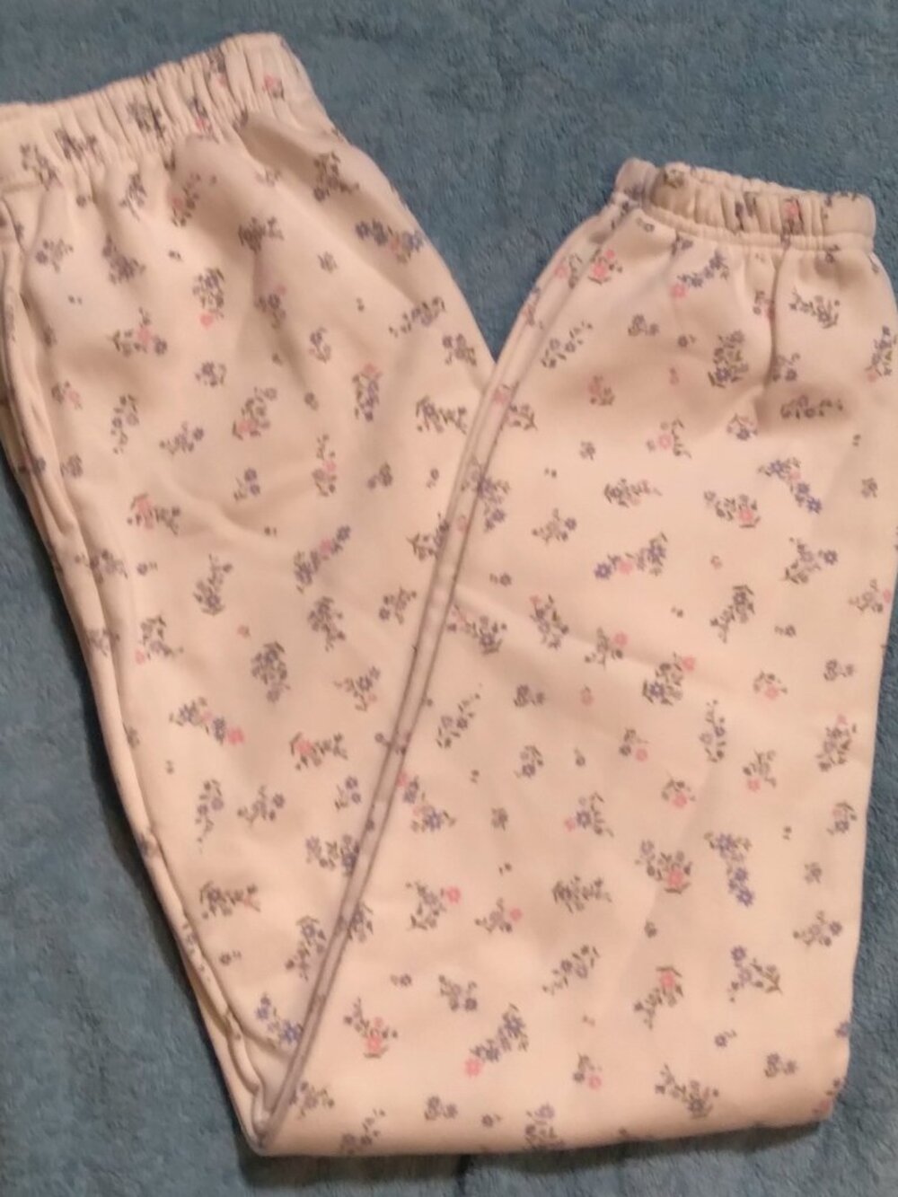 NWOT Fleece Jogger Ivory with Floral Print